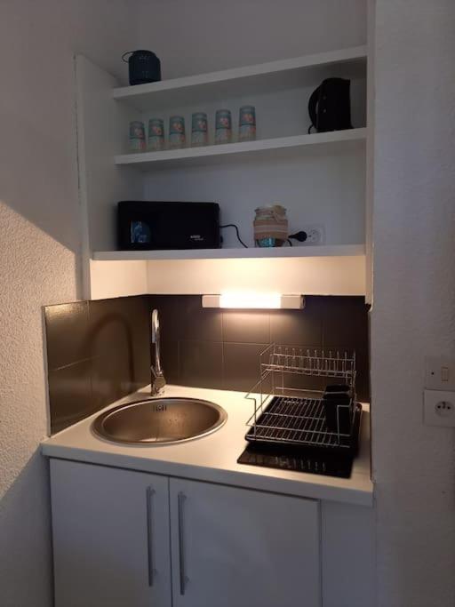 Location Dans Residence Calme, Proche Mer Cavalaire-sur-Mer Zewnętrze zdjęcie